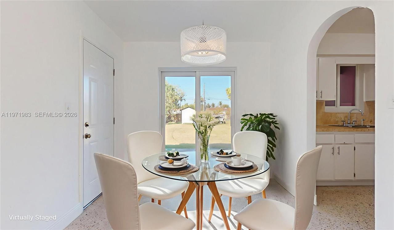 Real estate property located at 3800 104th Ave, Miami-dade, Parkwest Estates, Miami, FL