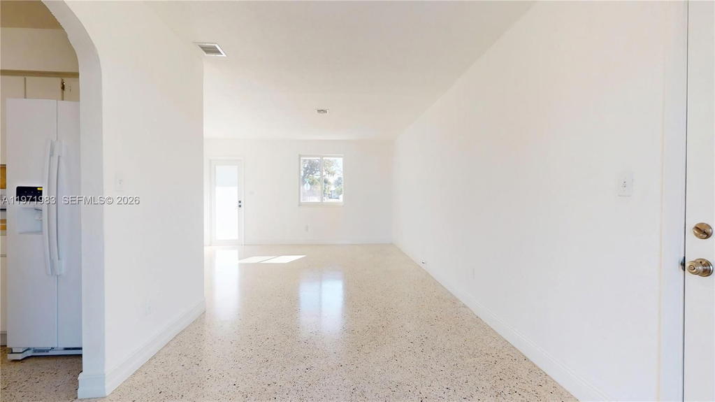 Real estate property located at 3800 104th Ave, Miami-dade, Parkwest Estates, Miami, FL