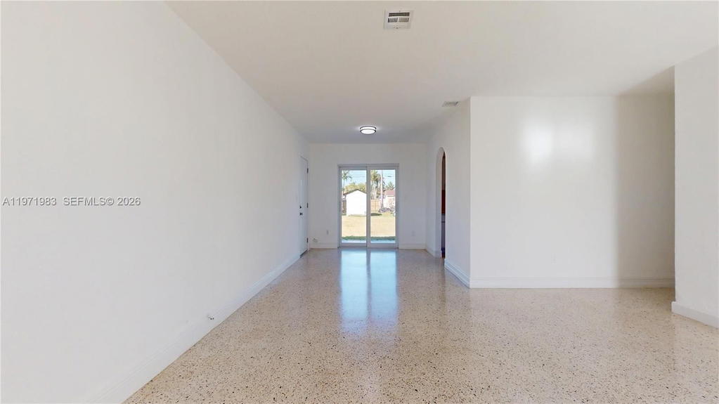 Real estate property located at 3800 104th Ave, Miami-dade, Parkwest Estates, Miami, FL