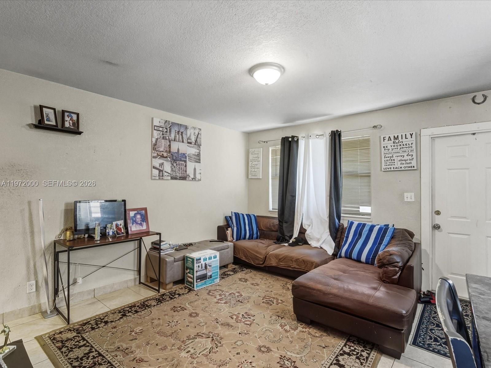 Real estate property located at 118 Phippen Waiters Rd, Broward, Geo M Phippens, Dania Beach, FL