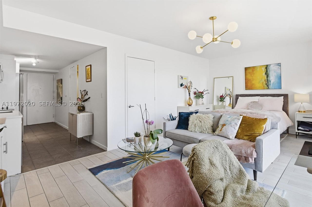 Real estate property located at 50 Biscayne Blvd #1909, Miami-dade, 50 Biscayne Condo, Miami, FL