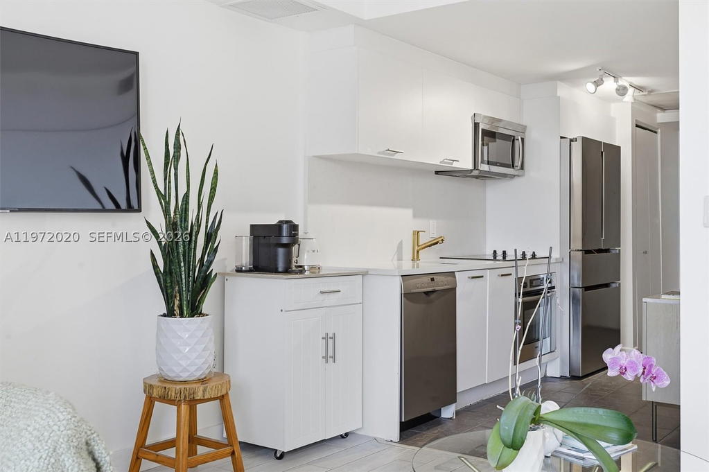 Real estate property located at 50 Biscayne Blvd #1909, Miami-dade, 50 Biscayne Condo, Miami, FL