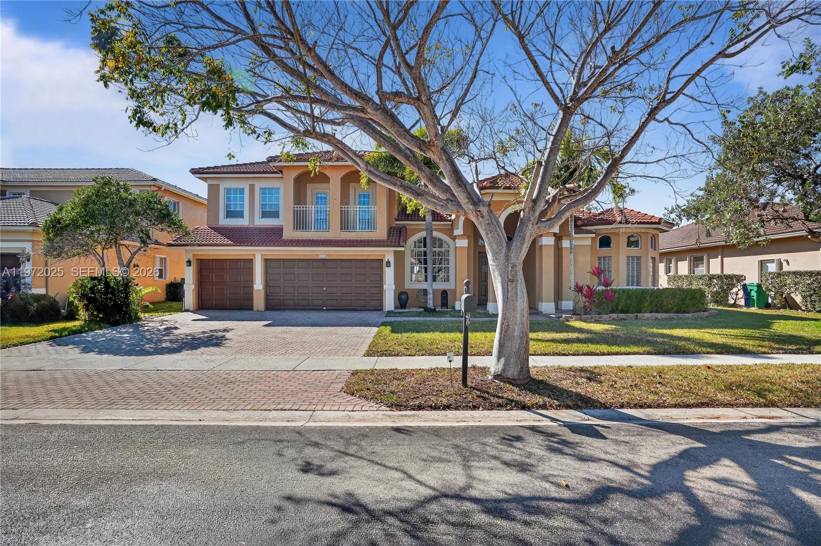 Real estate property located at 2324 185th Ave, Broward, Harbour Lakes Estates, Miramar, FL