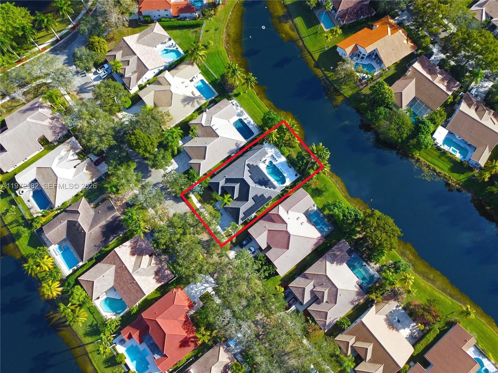 Real estate property located at 1242 Terrystone Ct, Broward, Sector 5 Parcel, Weston, FL