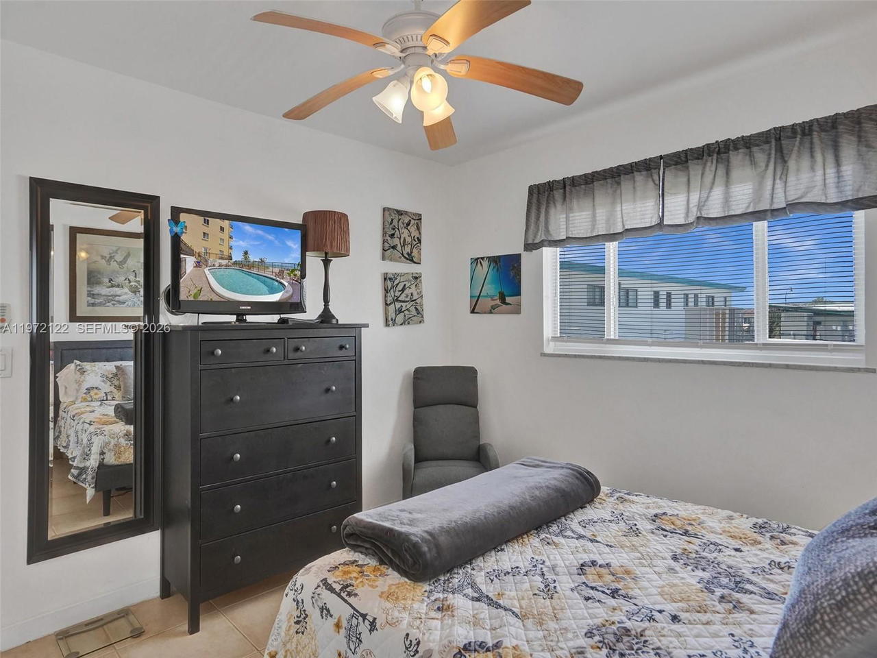 Real estate property located at 1815 Surf Rd #202, Broward, La Playa Condominium, Hollywood, FL