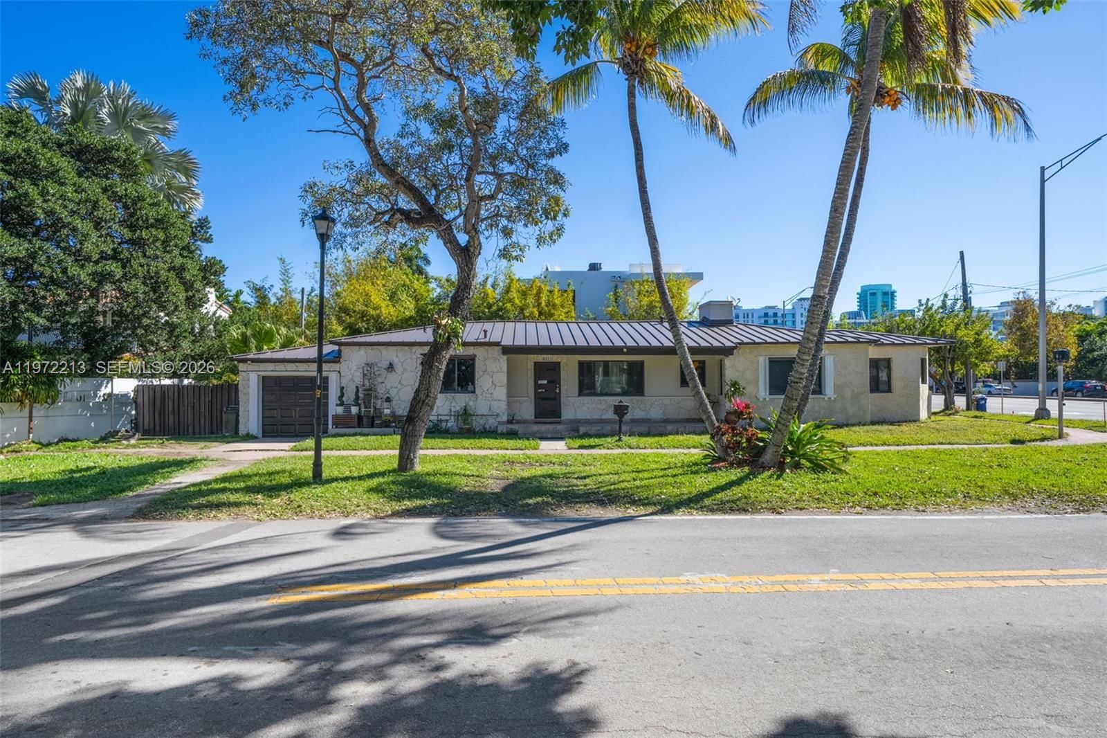 Real estate property located at 6311 La Gorce Dr, Miami-dade, Beach View Addn, Miami Beach, FL