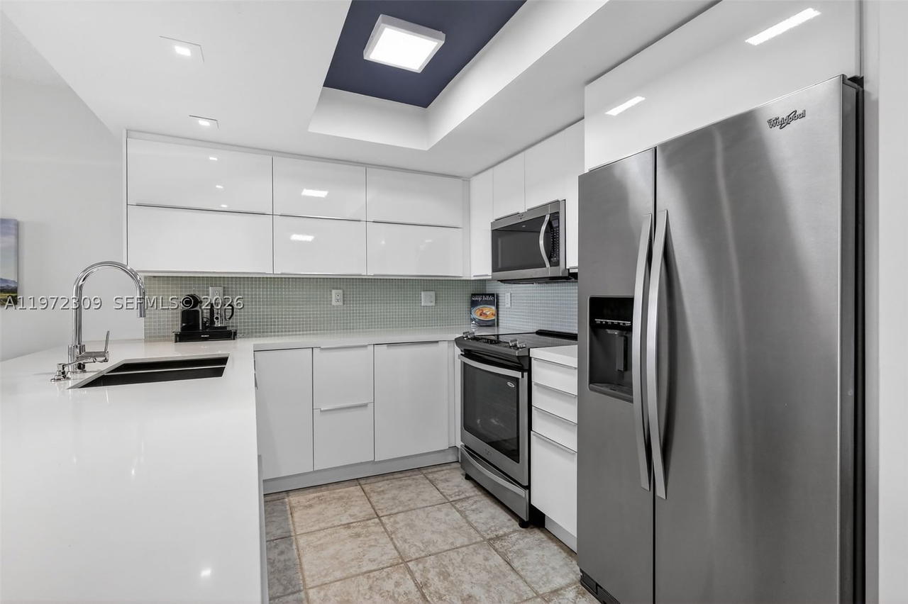 Real estate property located at 600 Three Islands Blvd #1101, Broward, Olympus Condo Phase, Hallandale Beach, FL