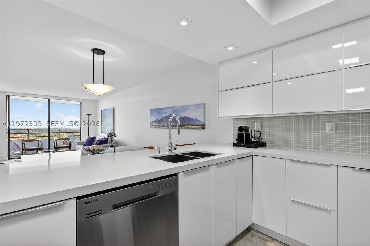 Real estate property located at 600 Three Islands Blvd #1101, Broward, Olympus Condo Phase, Hallandale Beach, FL