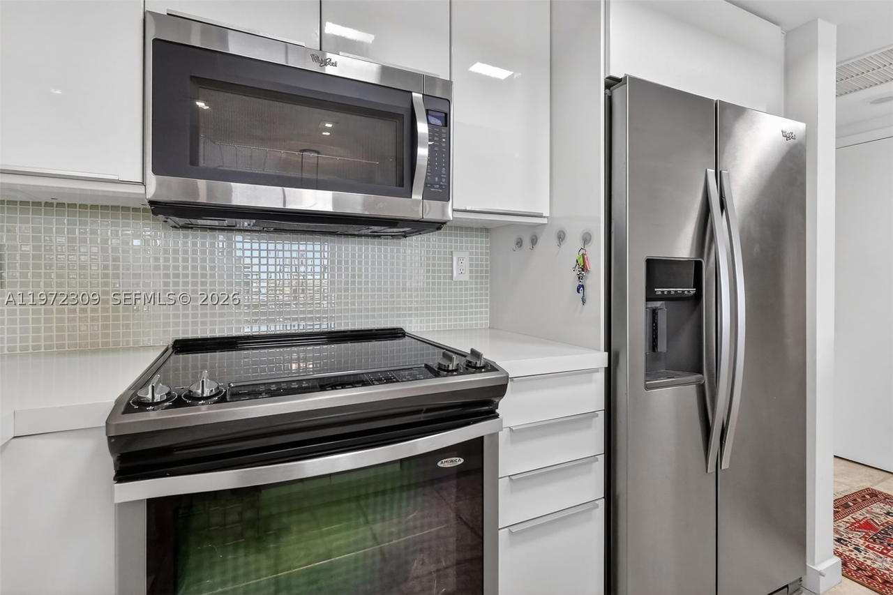 Real estate property located at 600 Three Islands Blvd #1101, Broward, Olympus Condo Phase, Hallandale Beach, FL