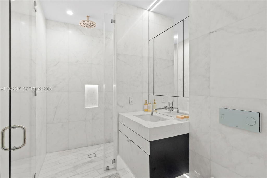 Real estate property located at 1300 Monad Ter #1A, Miami-dade, Alton Beach Realty Co Sub, Miami Beach, FL