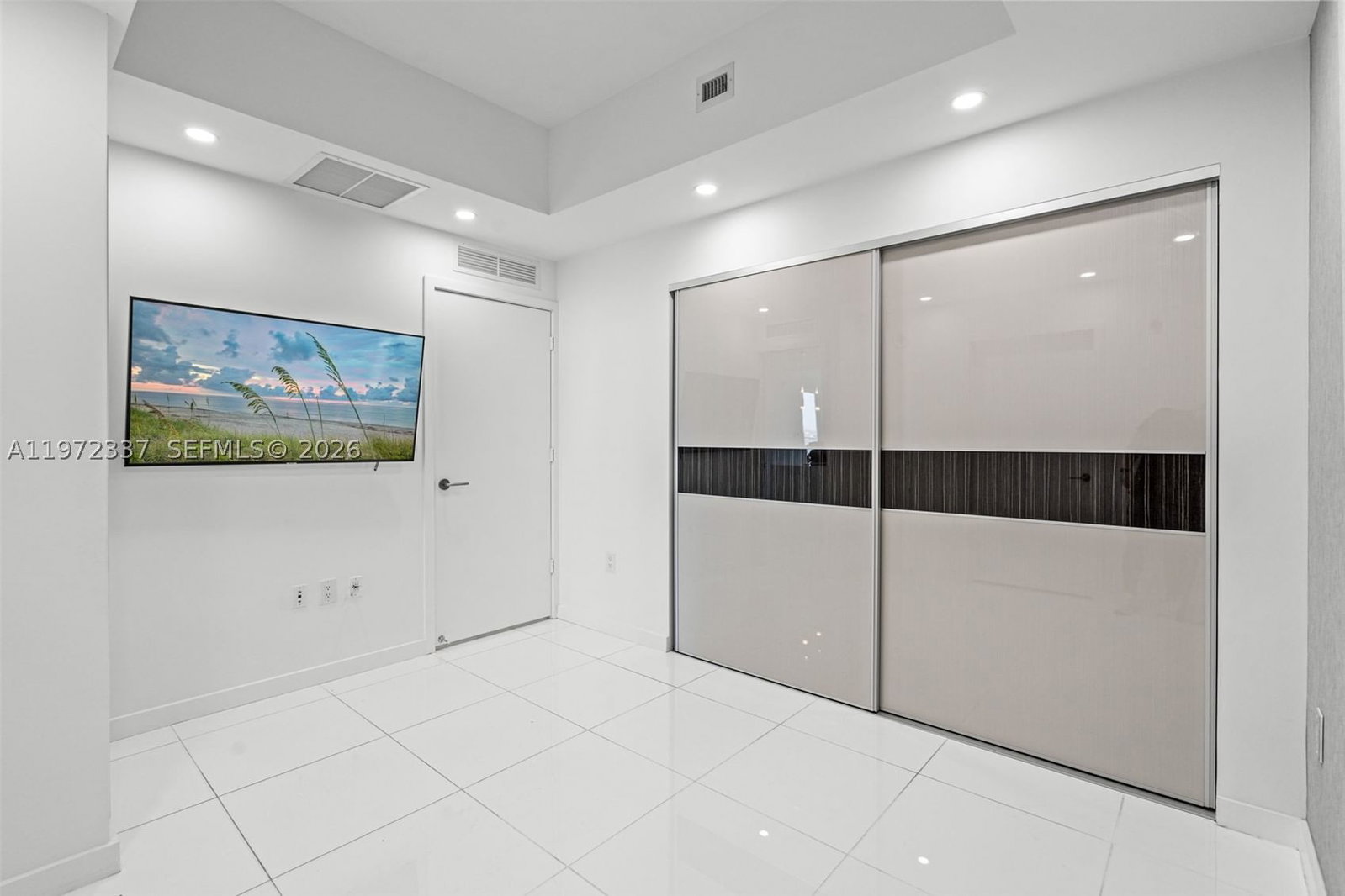 Real estate property located at 851 1st Ave #1506, Miami-dade, Paramount Miami Worldcent, Miami, FL