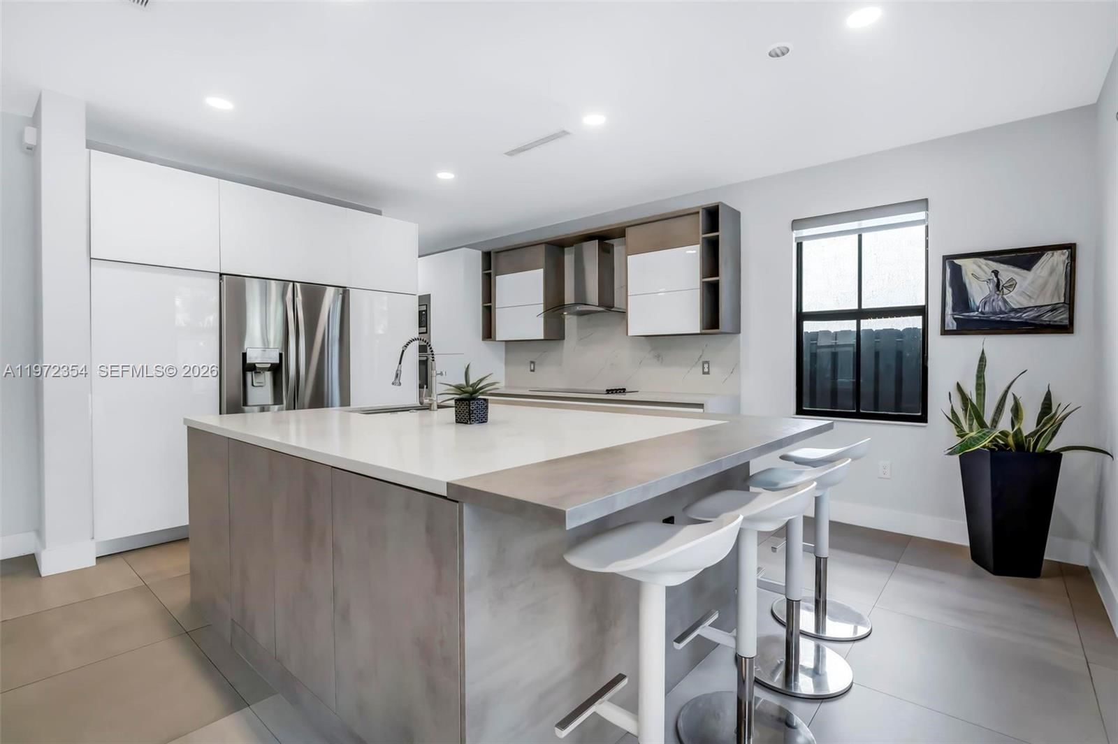 Real estate property located at 10043 89 TERRA, Miami-dade, Grand Bay At Doral, Doral, FL