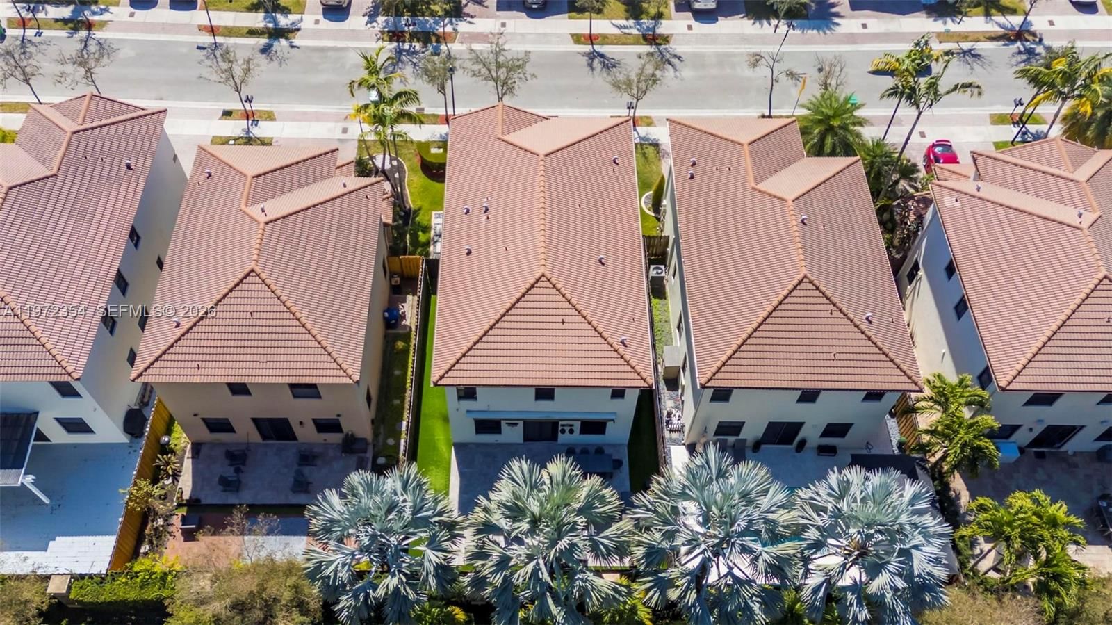 Real estate property located at 10043 89 TERRA, Miami-dade, Grand Bay At Doral, Doral, FL