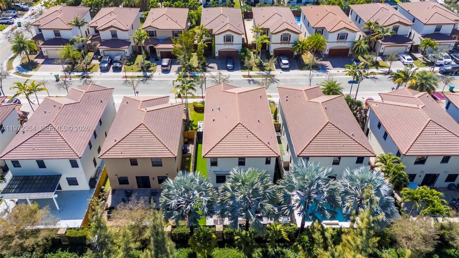 Real estate property located at 10043 89 TERRA, Miami-dade, Grand Bay At Doral, Doral, FL