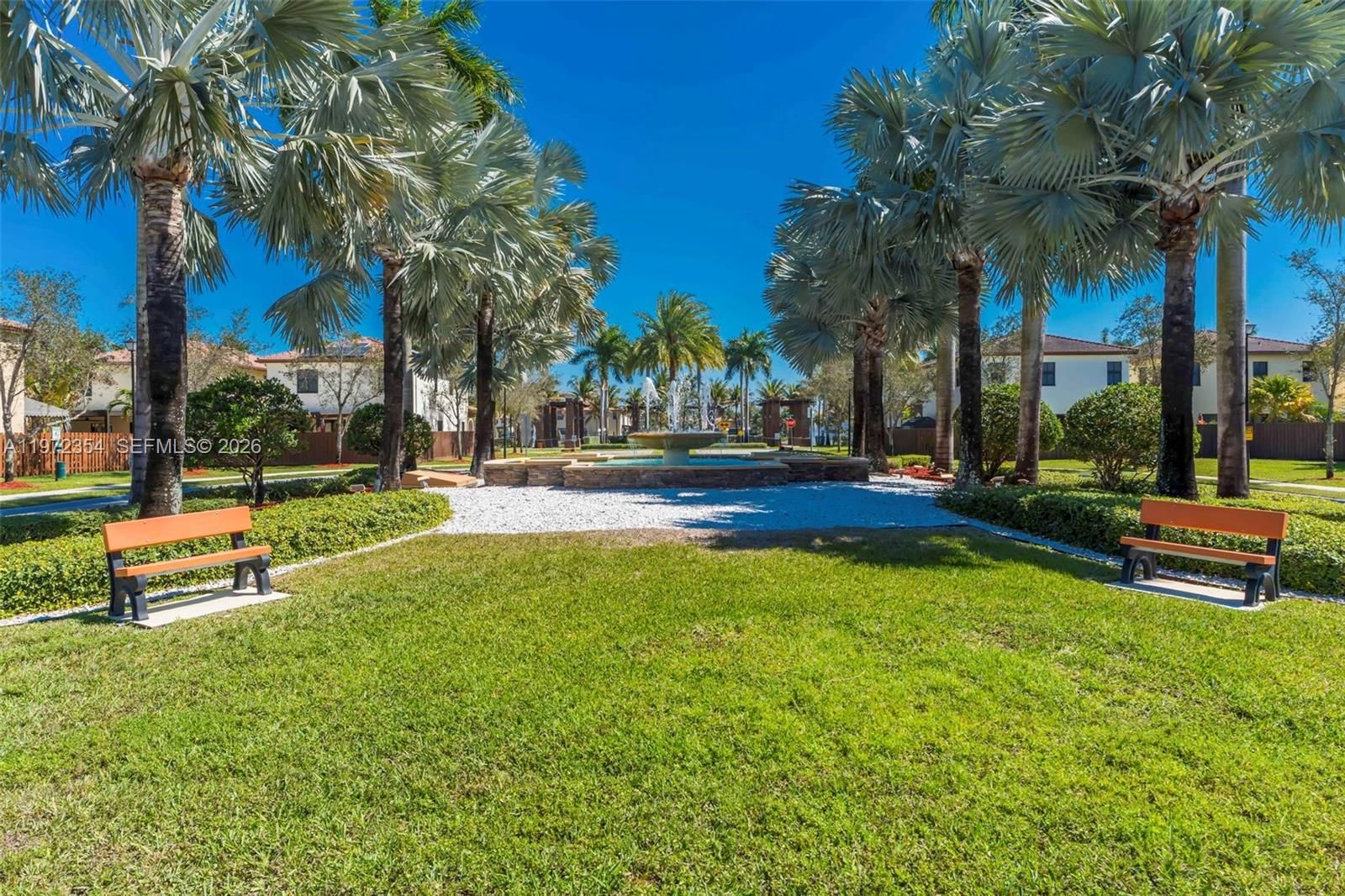 Real estate property located at 10043 89 TERRA, Miami-dade, Grand Bay At Doral, Doral, FL