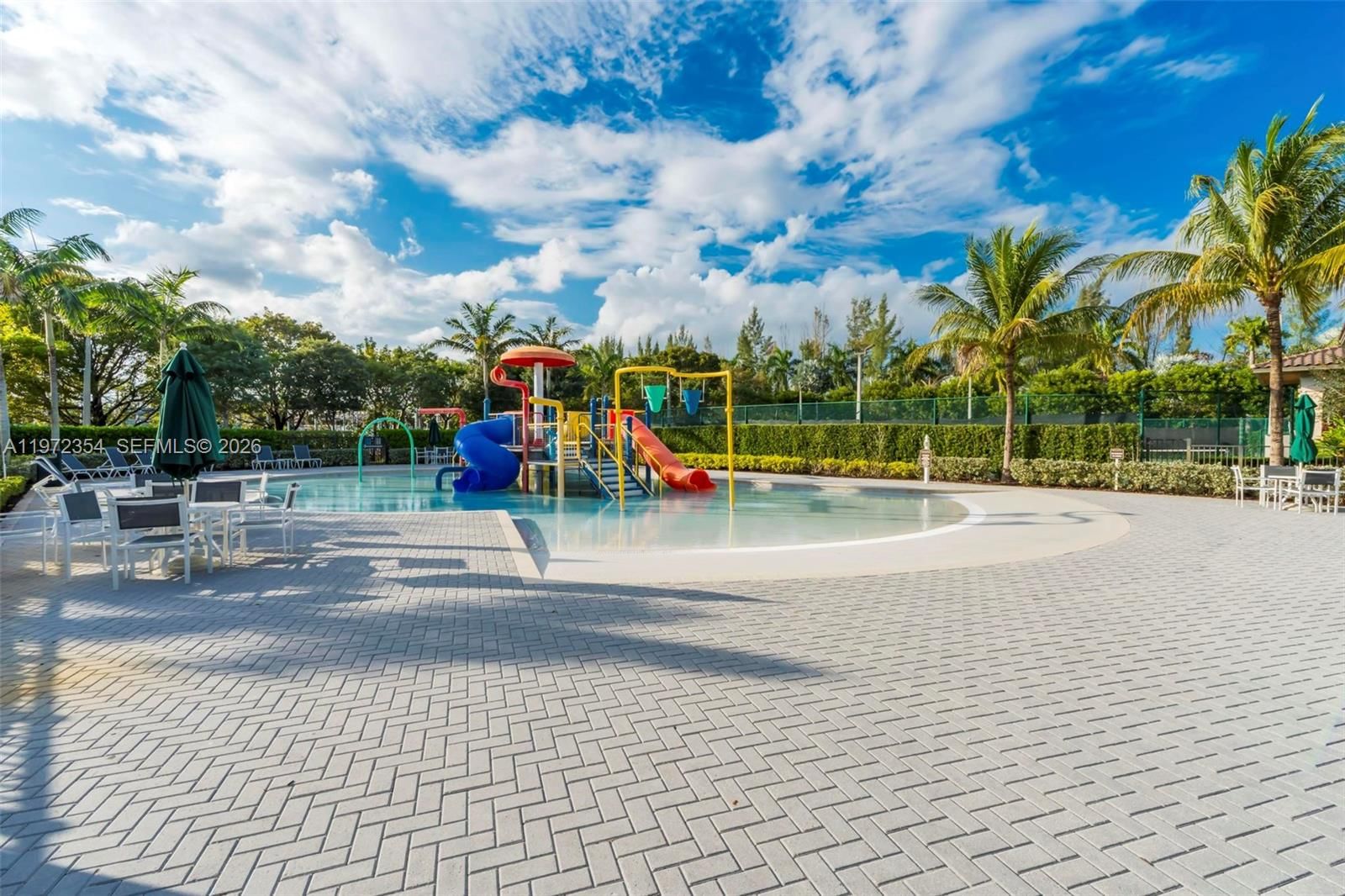 Real estate property located at 10043 89 TERRA, Miami-dade, Grand Bay At Doral, Doral, FL
