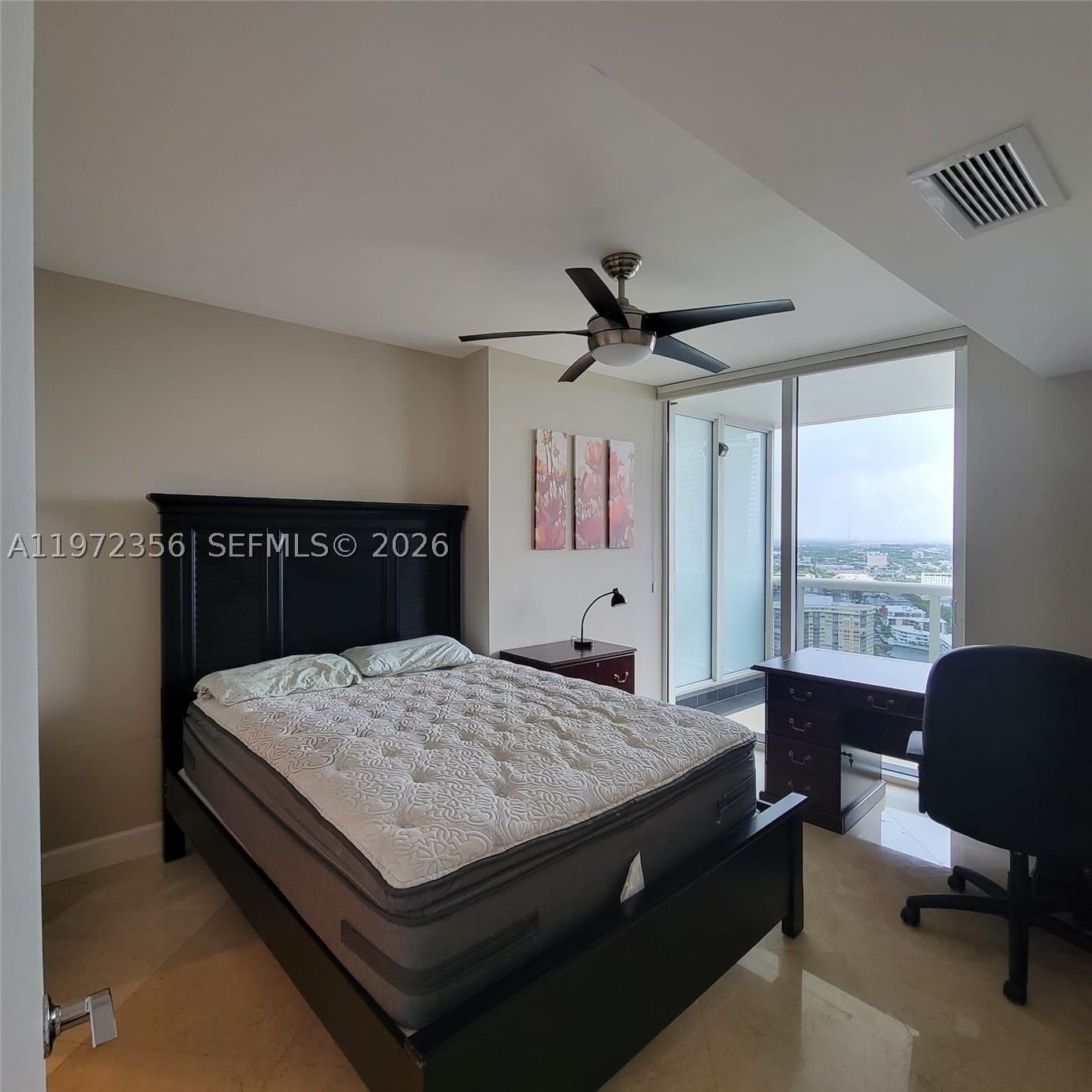 Real estate property located at 1850 Ocean Dr #3007, Broward, Beach Club Condo, Hallandale Beach, FL