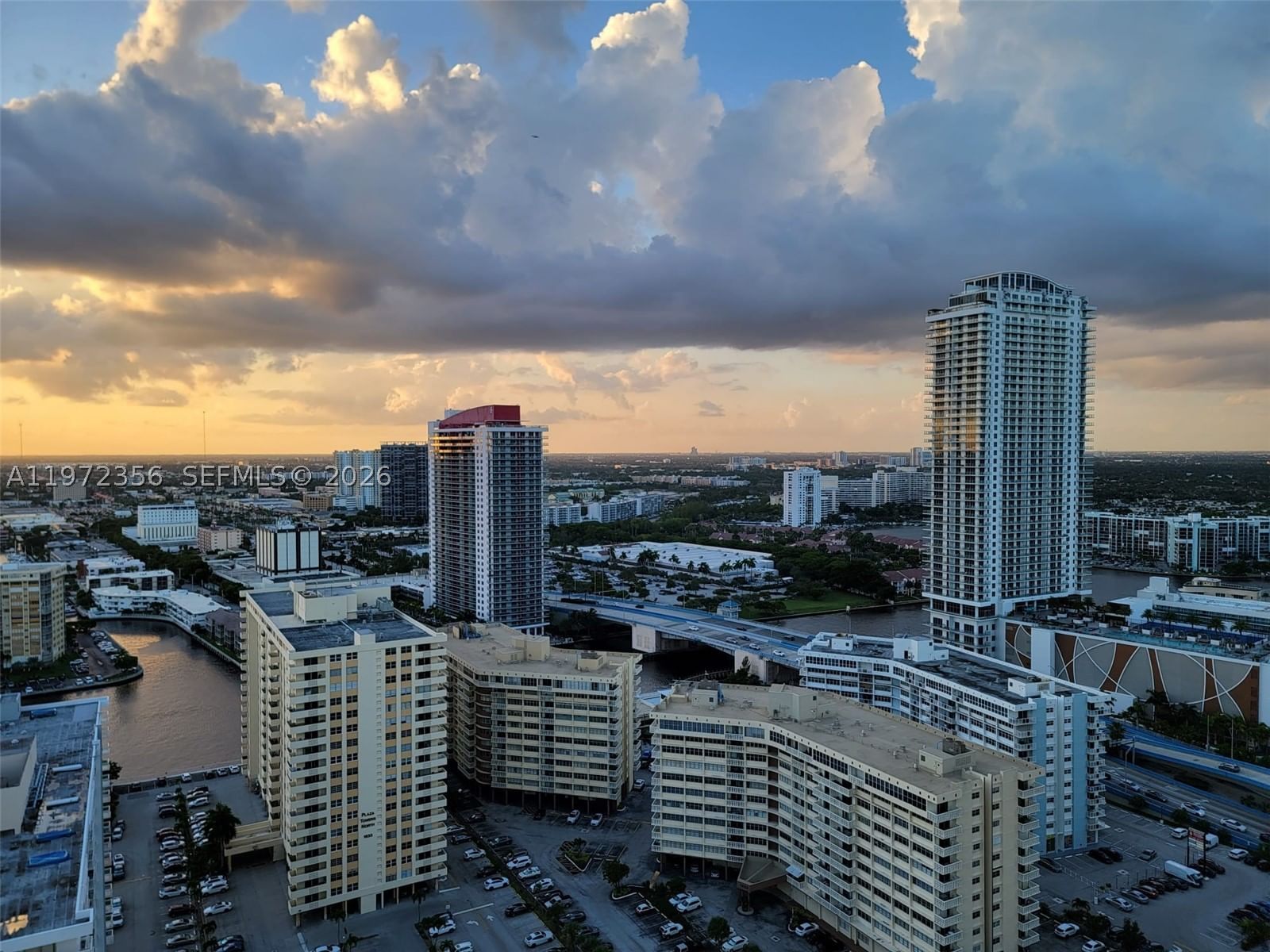 Real estate property located at 1850 Ocean Dr #3007, Broward, Beach Club Condo, Hallandale Beach, FL