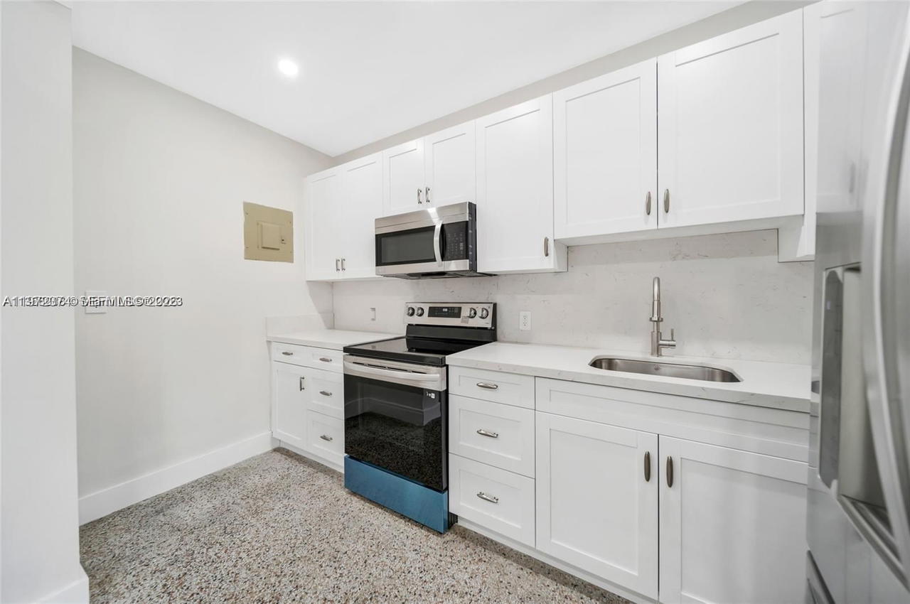 Real estate property located at 11020 10th Ave, Miami-dade, Richards Miami Shores, Biscayne Park, FL