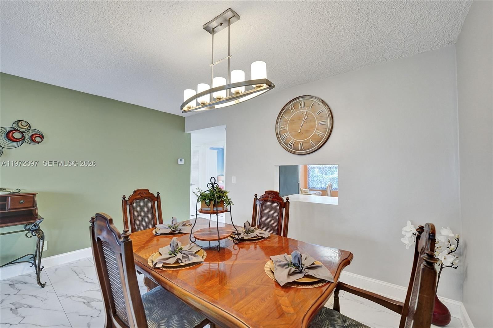 Real estate property located at 851 14th Ave #401, Broward, Irvington Gardens Condo, Hallandale Beach, FL