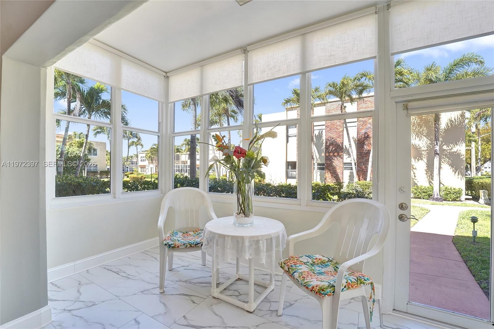 Real estate property located at 851 14th Ave #401, Broward, Irvington Gardens Condo, Hallandale Beach, FL