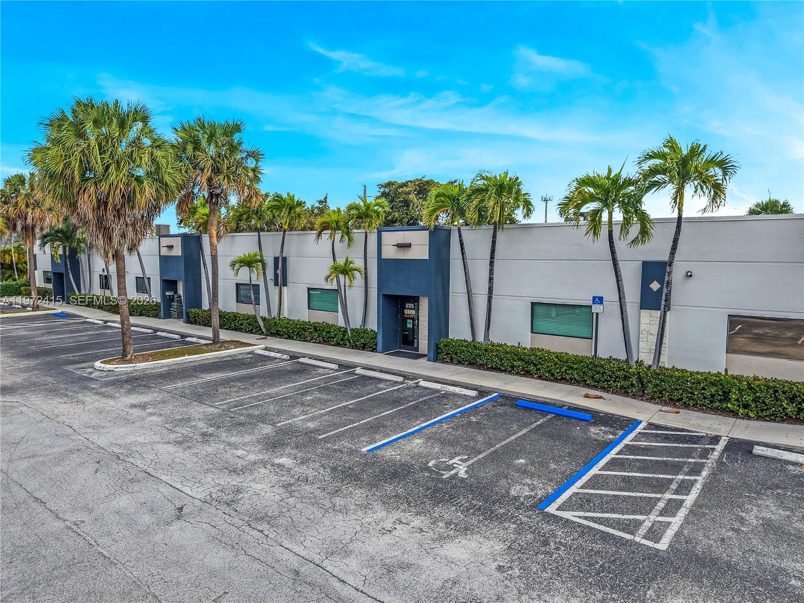 Real estate property located at 8105 33rd St #8105, Miami-dade, Doral, FL