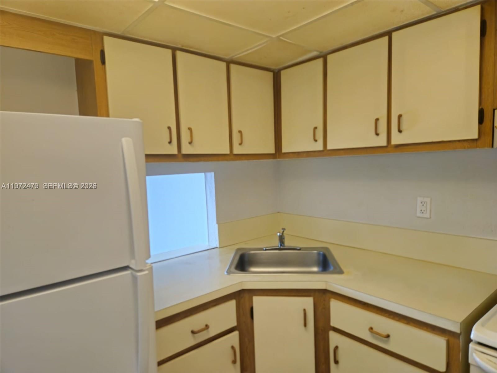 Real estate property located at 4550 9th St #704E, Miami-dade, Yolanda Villas Condo, Miami, FL