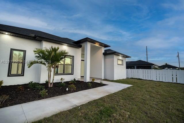 Real estate property located at 9 12 PL, Lee, Cape Coral Unit 52, Cape Coral, FL