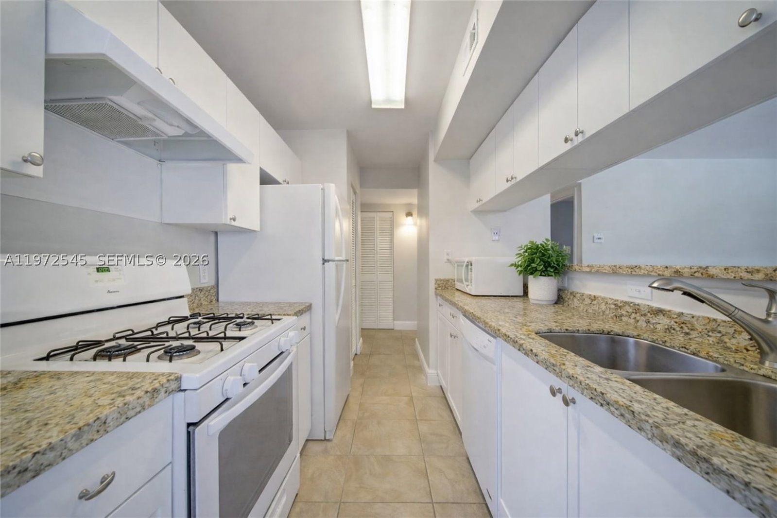 Real estate property located at 15285 107th Ln #201, Miami-dade, Hammocks Trails Condo, Miami, FL