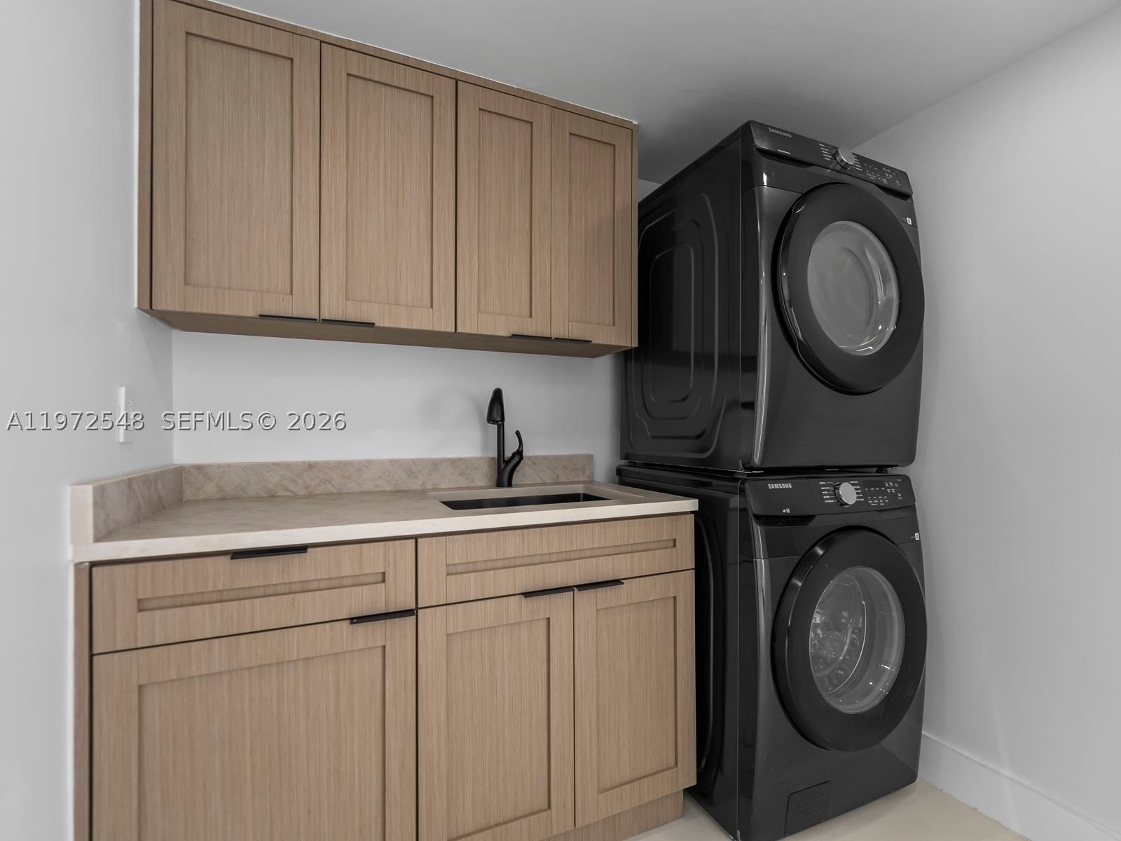 Real estate property located at 1221 Biarritz Dr, Miami-dade, Oceanside Sec Isle Of Nor, Miami Beach, FL