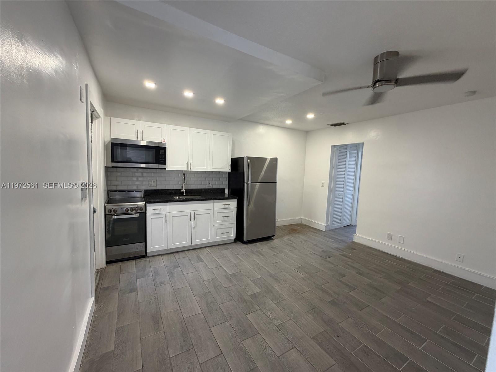 Real estate property located at 3515 Van Buren St #102, Broward, Jackson Arms Apt Condo, Hollywood, FL