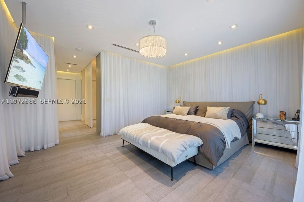 Real estate property located at 1615 196, Miami-dade, Presidential Estates Sub, Miami, FL