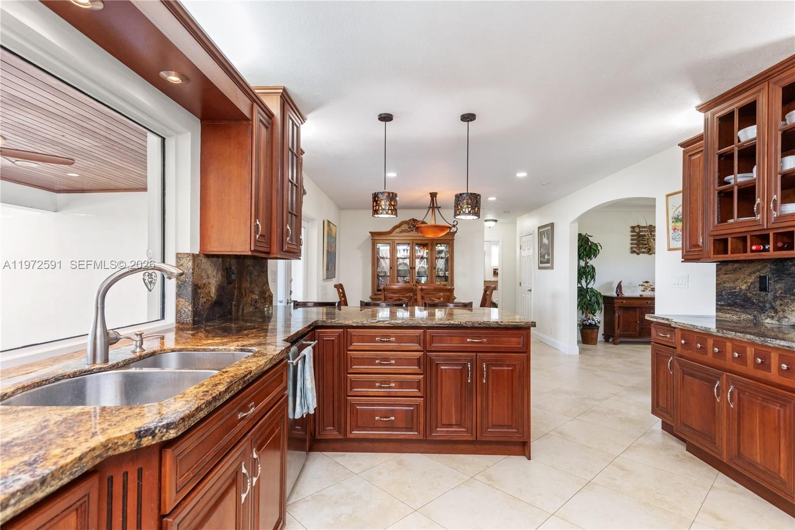 Real estate property located at 8121 203rd St, Miami-dade, Saga Bay Sec 1 Pt 6, Cutler Bay, FL