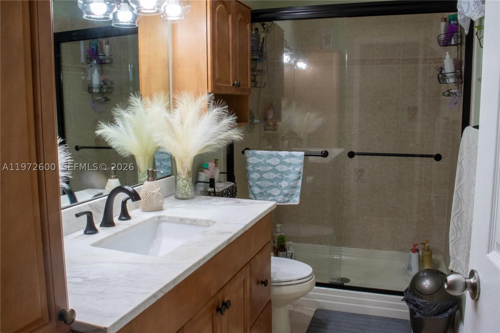 Real estate property located at 17221 82nd Ave, Miami-dade, Palm Springs North Sec C, Hialeah, FL