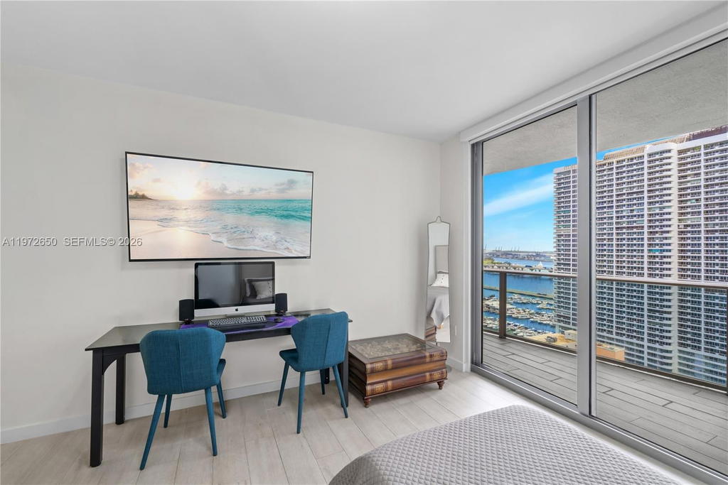 Real estate property located at 488 18th St #2112, Miami-dade, Aria On The Bay Condo, Miami, FL