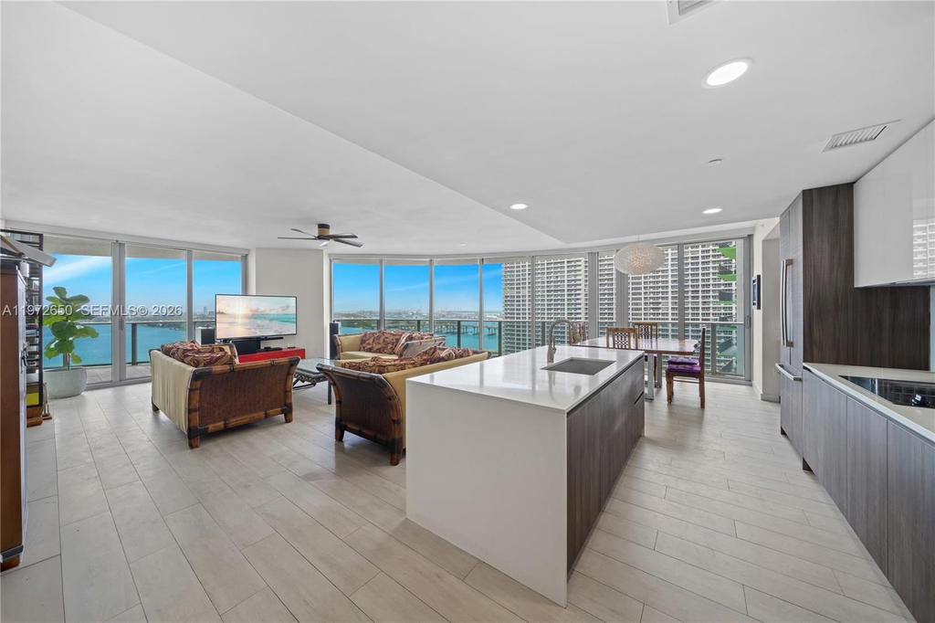 Real estate property located at 488 18th St #2112, Miami-dade, Aria On The Bay Condo, Miami, FL