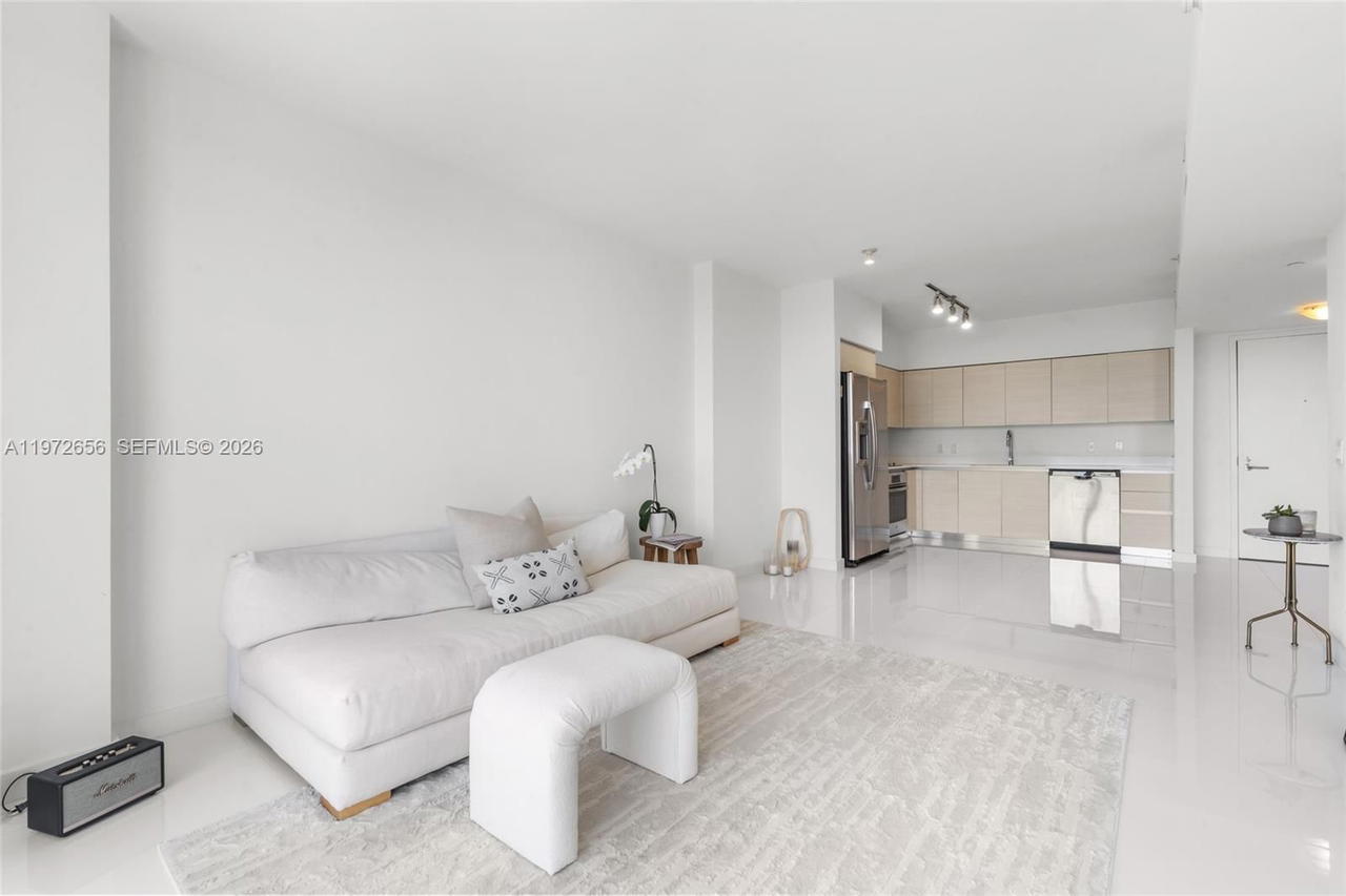 Real estate property located at 4250 Biscayne Blvd #1112, Miami-dade, 4250 Biscayne Boulevard C, Miami, FL