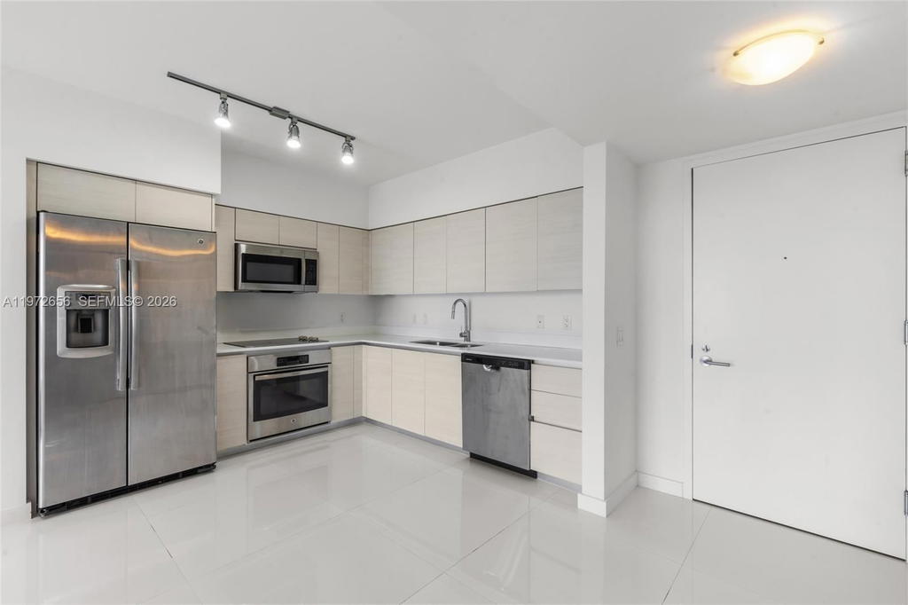 Real estate property located at 4250 Biscayne Blvd #1112, Miami-dade, 4250 Biscayne Boulevard C, Miami, FL