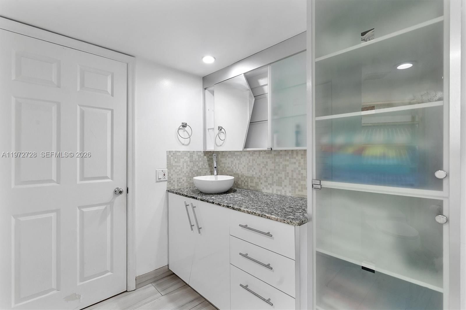 Real estate property located at 3530 Mystic Pointe Dr #2907, Miami-dade, Mystic Pointe Tower 500 C, Aventura, FL