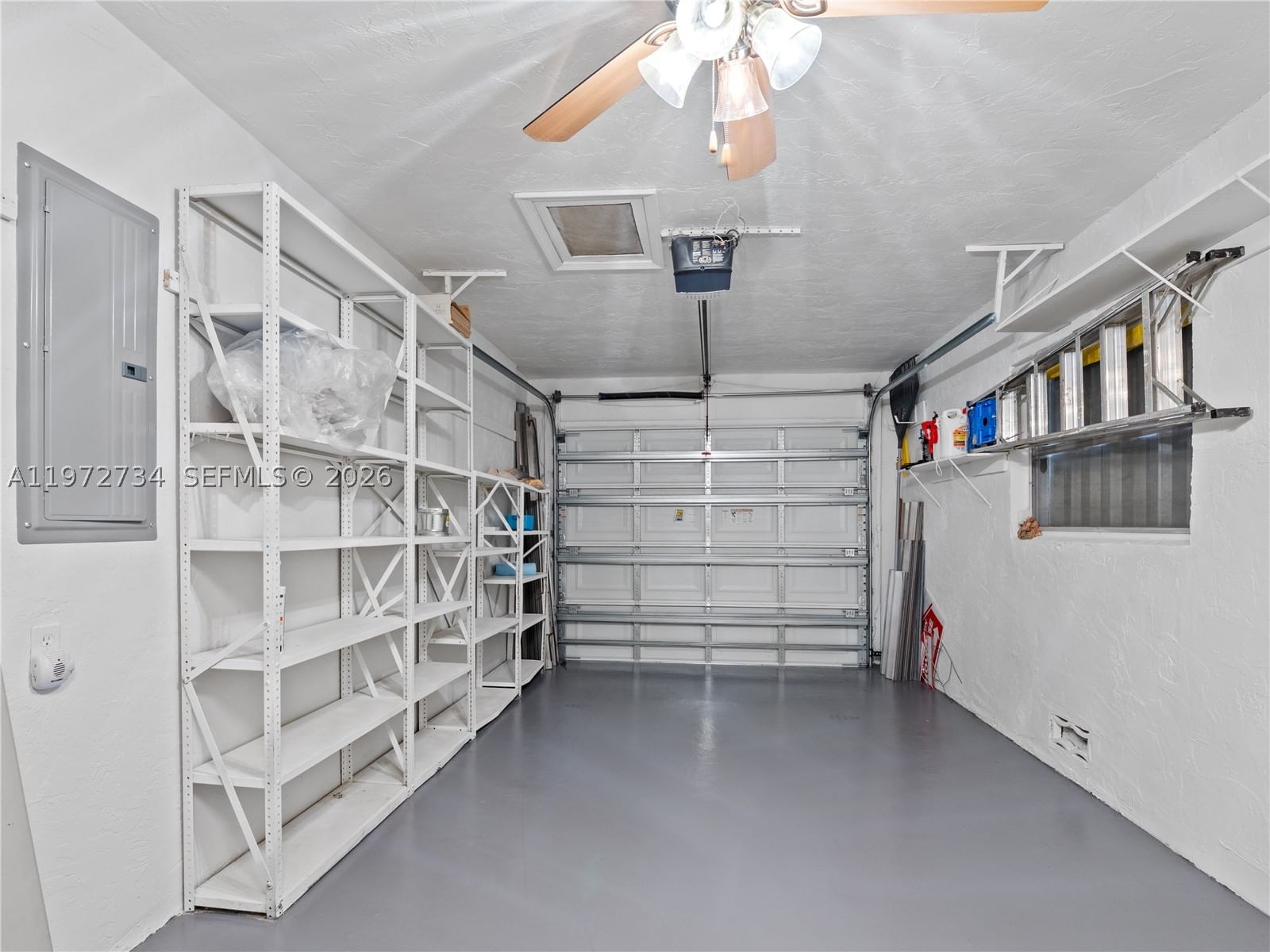 Real estate property located at 7504 70th Ave, Broward, Mainlands Of Tamarac Lake, Tamarac, FL