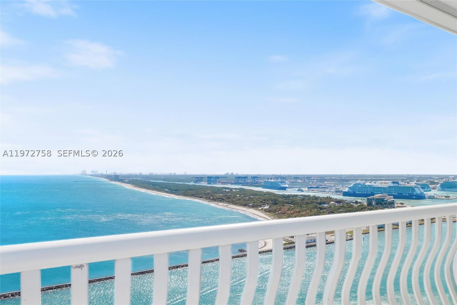 Real estate property located at 2200 OCEAN LN #3009-10, Broward, Point Of Americas, Fort Lauderdale, FL