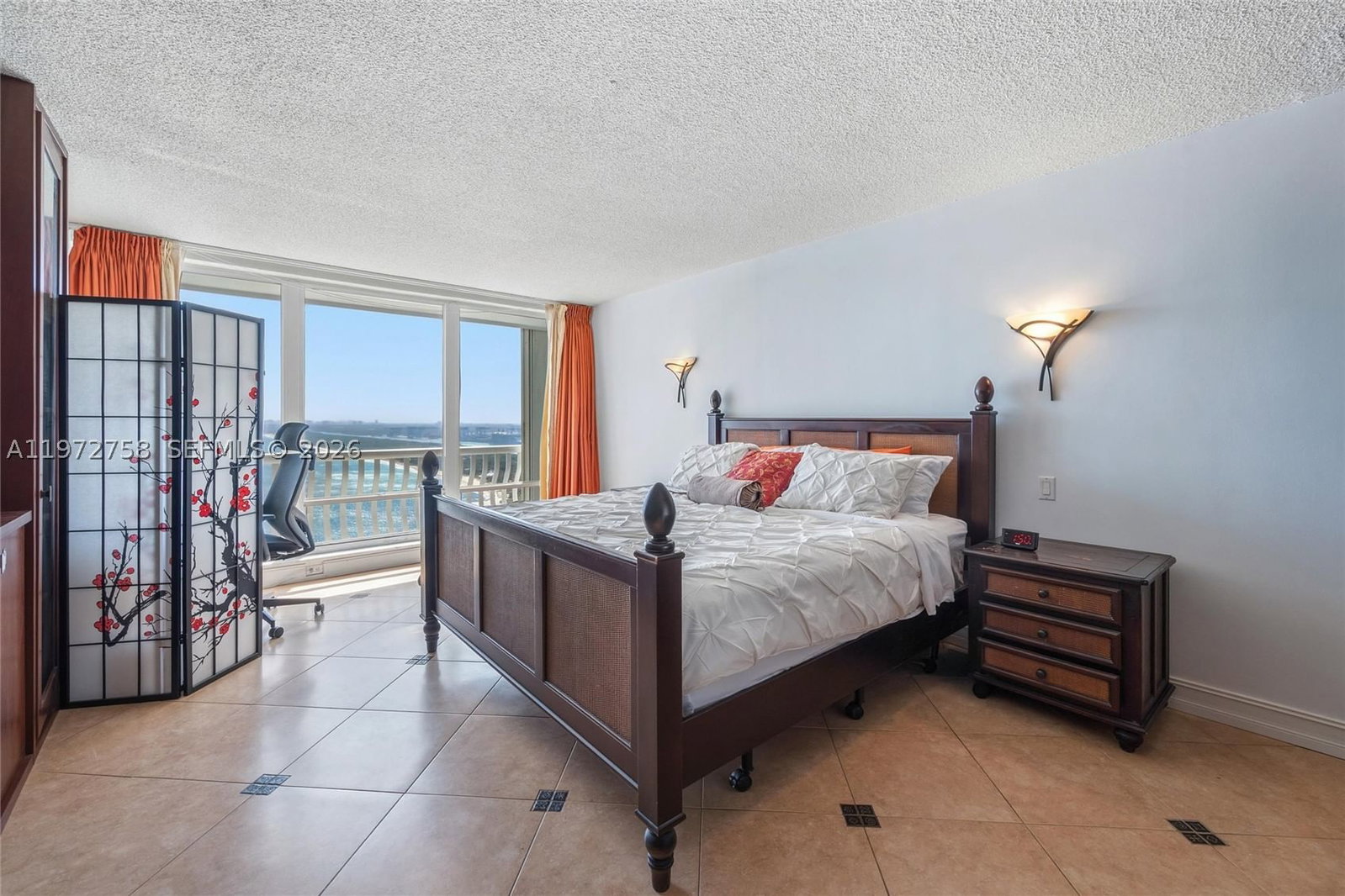 Real estate property located at 2200 OCEAN LN #3009-10, Broward, Point Of Americas, Fort Lauderdale, FL