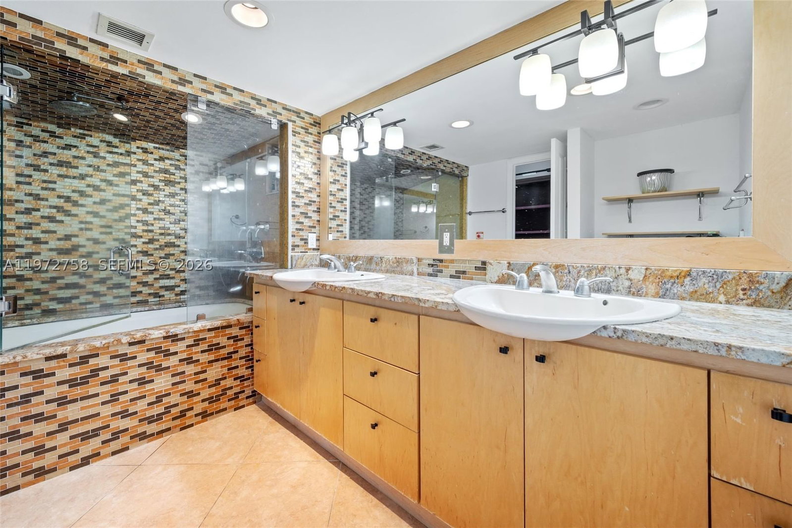 Real estate property located at 2200 OCEAN LN #3009-10, Broward, Point Of Americas, Fort Lauderdale, FL