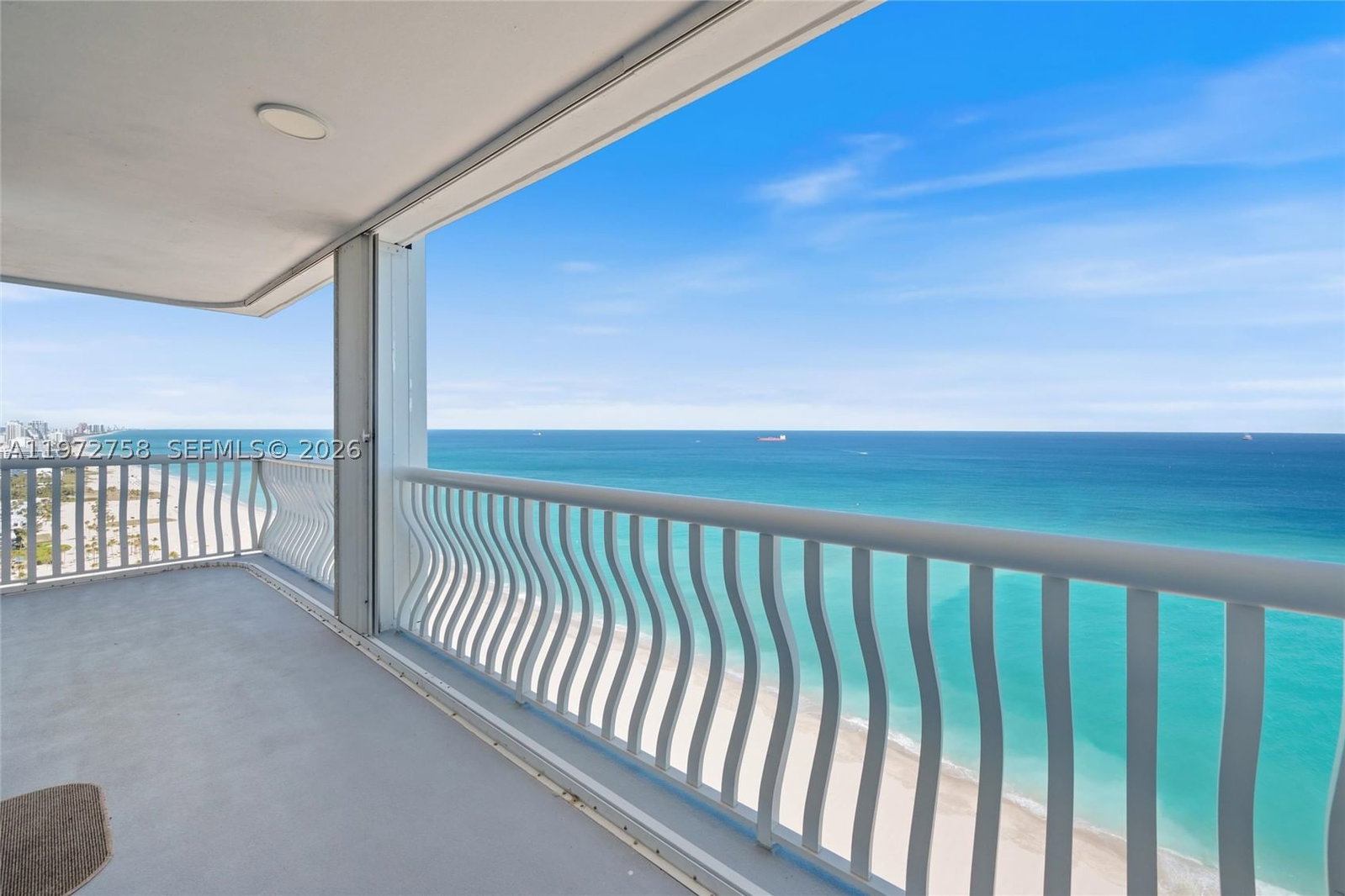 Real estate property located at 2200 OCEAN LN #3009-10, Broward, Point Of Americas, Fort Lauderdale, FL