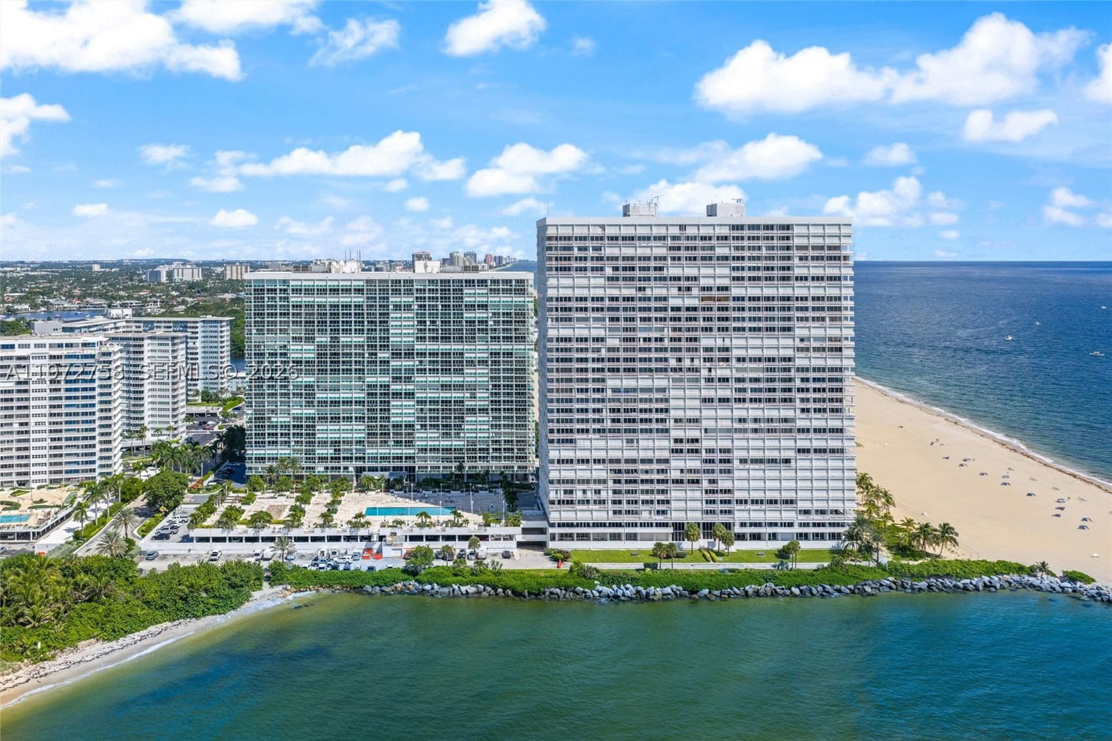 Real estate property located at 2200 OCEAN LN #3009-10, Broward, Point Of Americas, Fort Lauderdale, FL