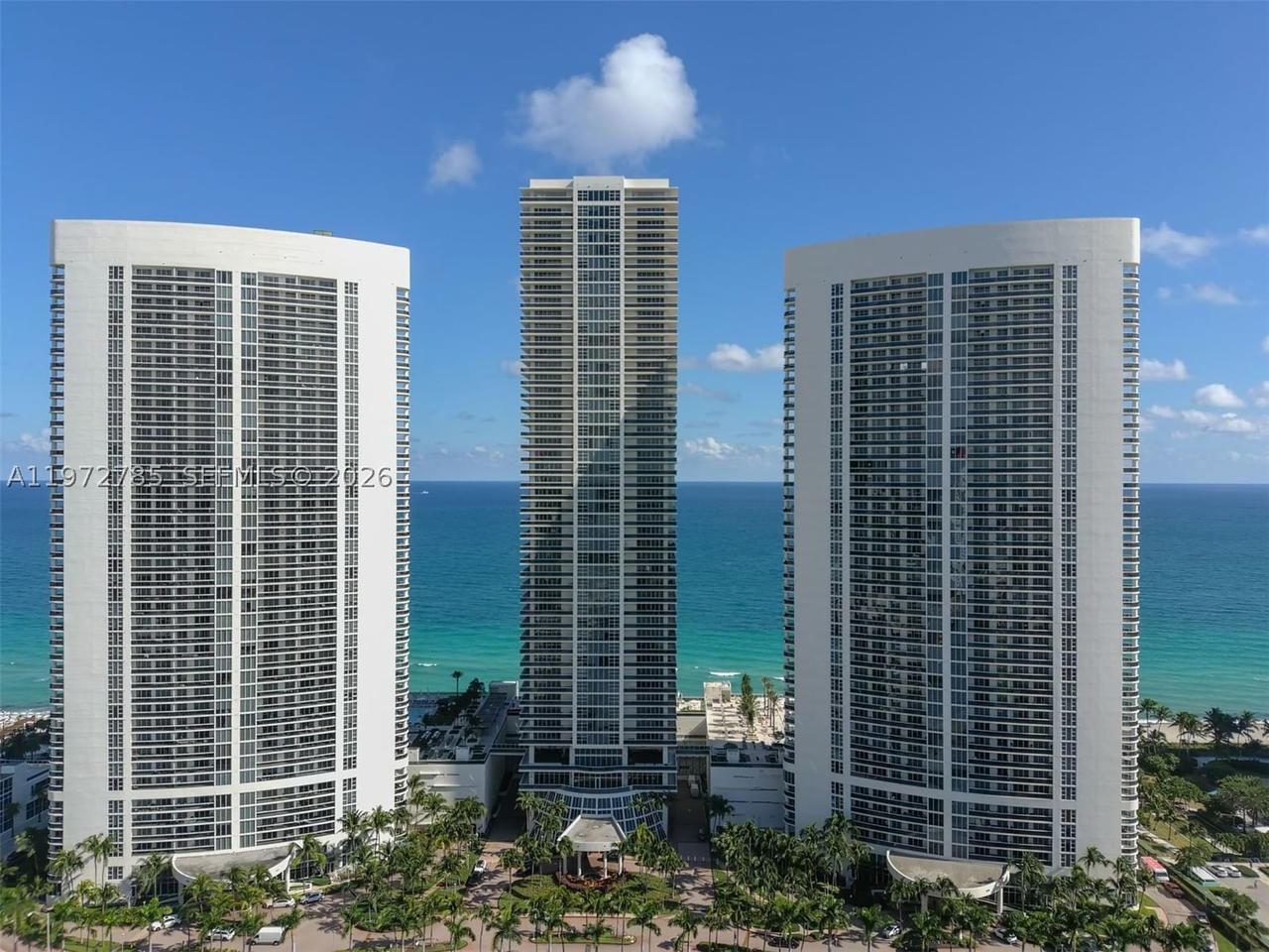 Real estate property located at 1830 Ocean Dr #3011, Broward, Beach Club Two Condo, Hallandale Beach, FL
