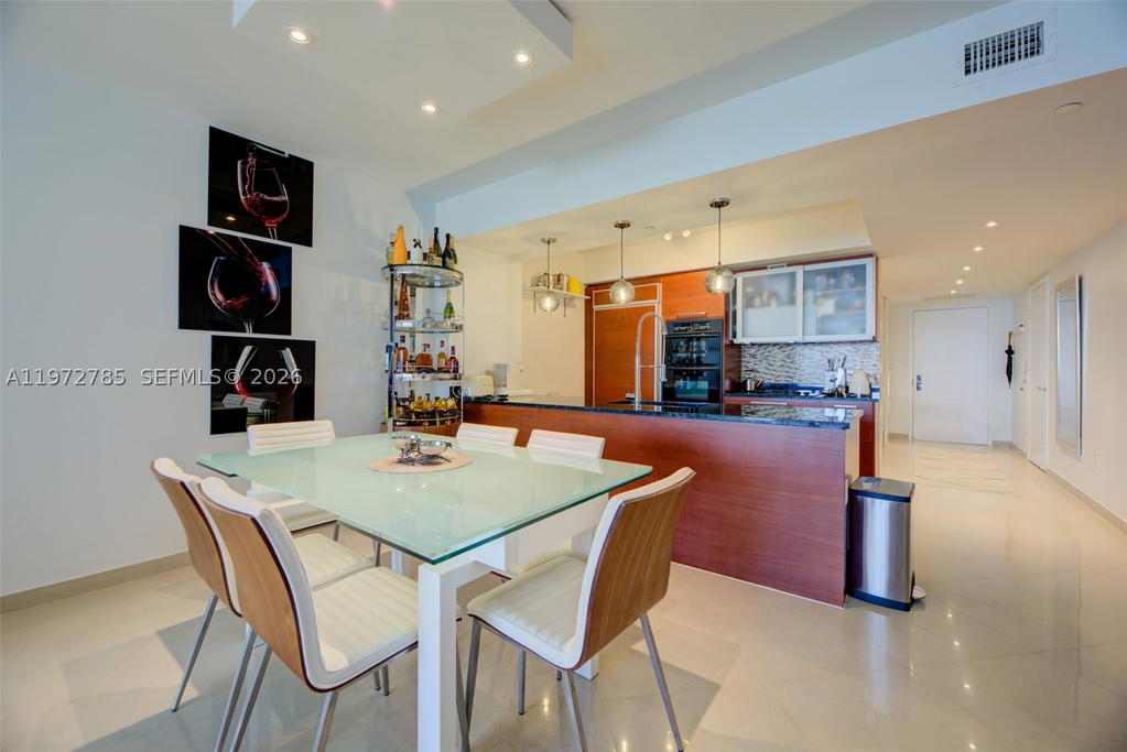 Real estate property located at 1830 Ocean Dr #3011, Broward, Beach Club Two Condo, Hallandale Beach, FL