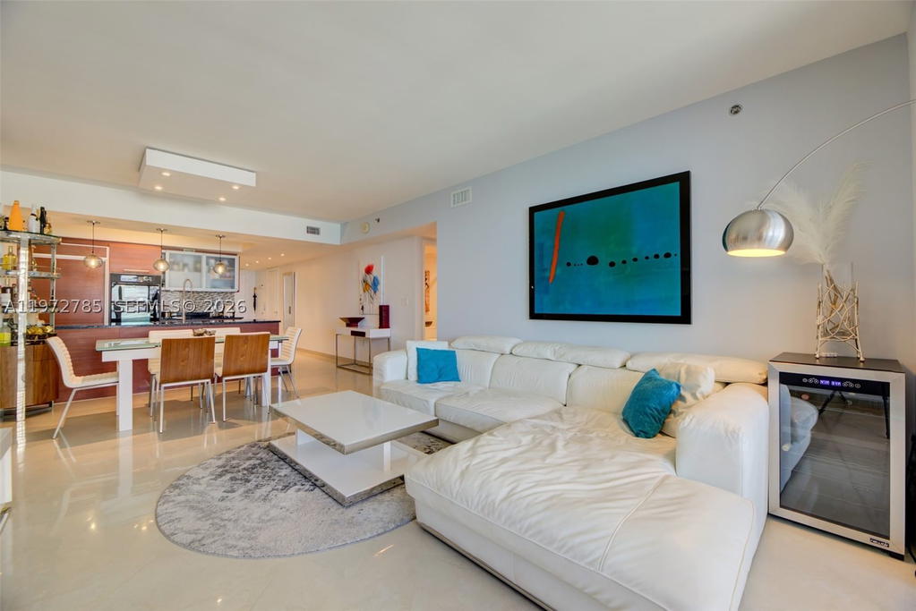 Real estate property located at 1830 Ocean Dr #3011, Broward, Beach Club Two Condo, Hallandale Beach, FL