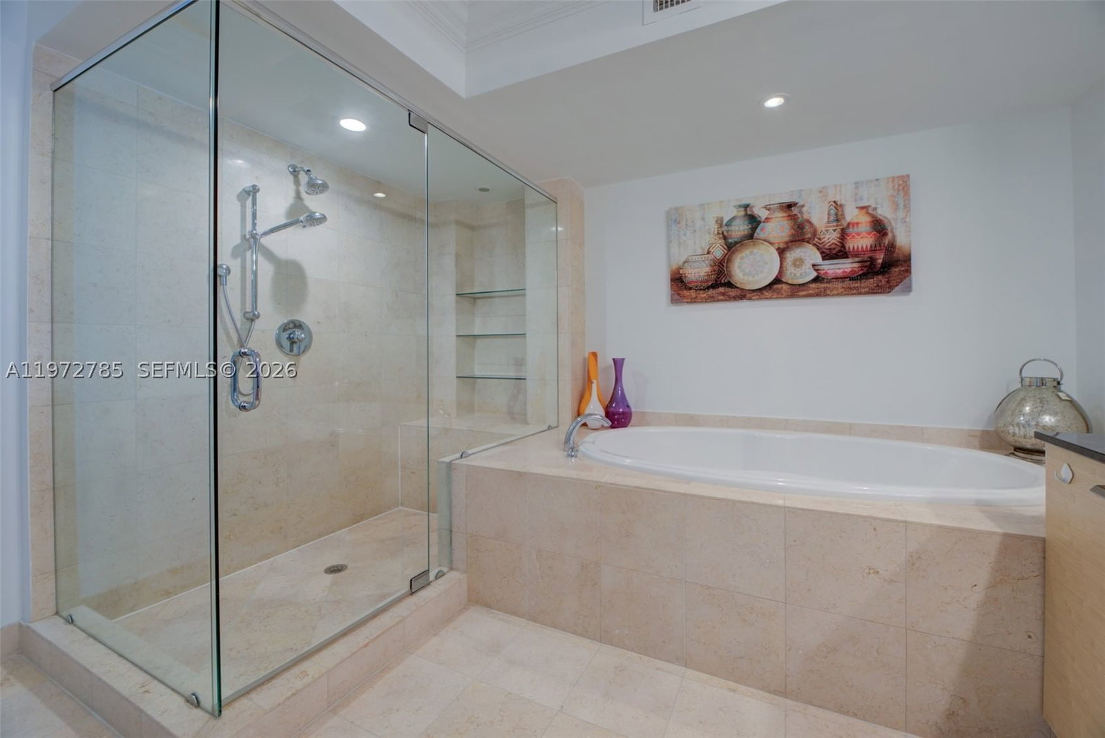 Real estate property located at 1830 Ocean Dr #3011, Broward, Beach Club Two Condo, Hallandale Beach, FL