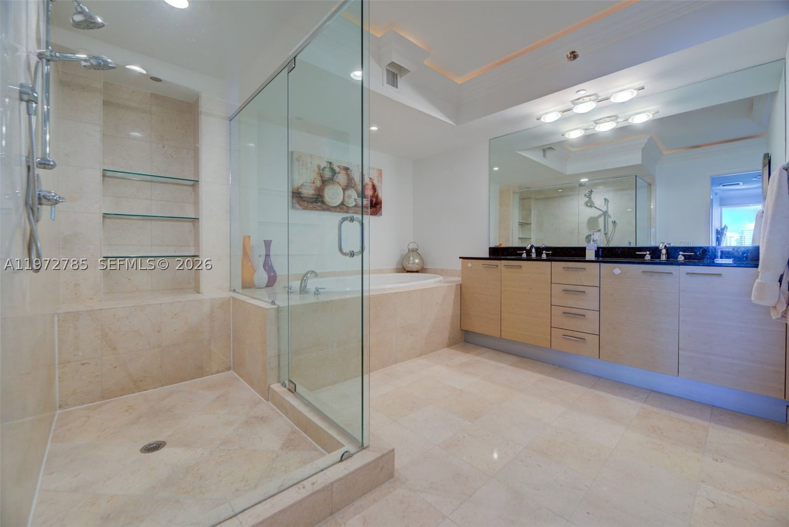 Real estate property located at 1830 Ocean Dr #3011, Broward, Beach Club Two Condo, Hallandale Beach, FL